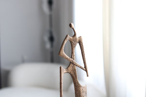 Corlun Sculpture